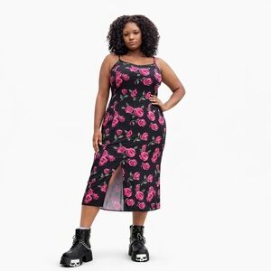 TORRID 4X elegant back tie criss cross elegant tea length rose slip dress